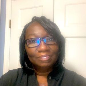 Meet your Posher, Renee